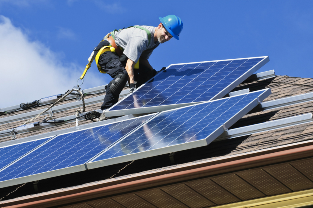 Berkeley Lab finds negligible potential rate impacts from distributed solar